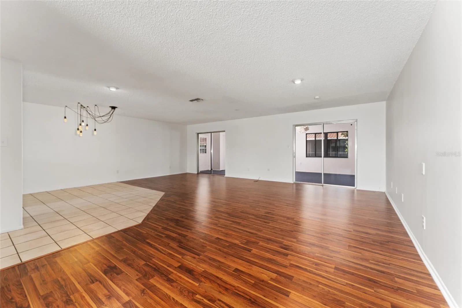 10823 WILLIAM AND MARY Court, Orlando, FL 32821 3