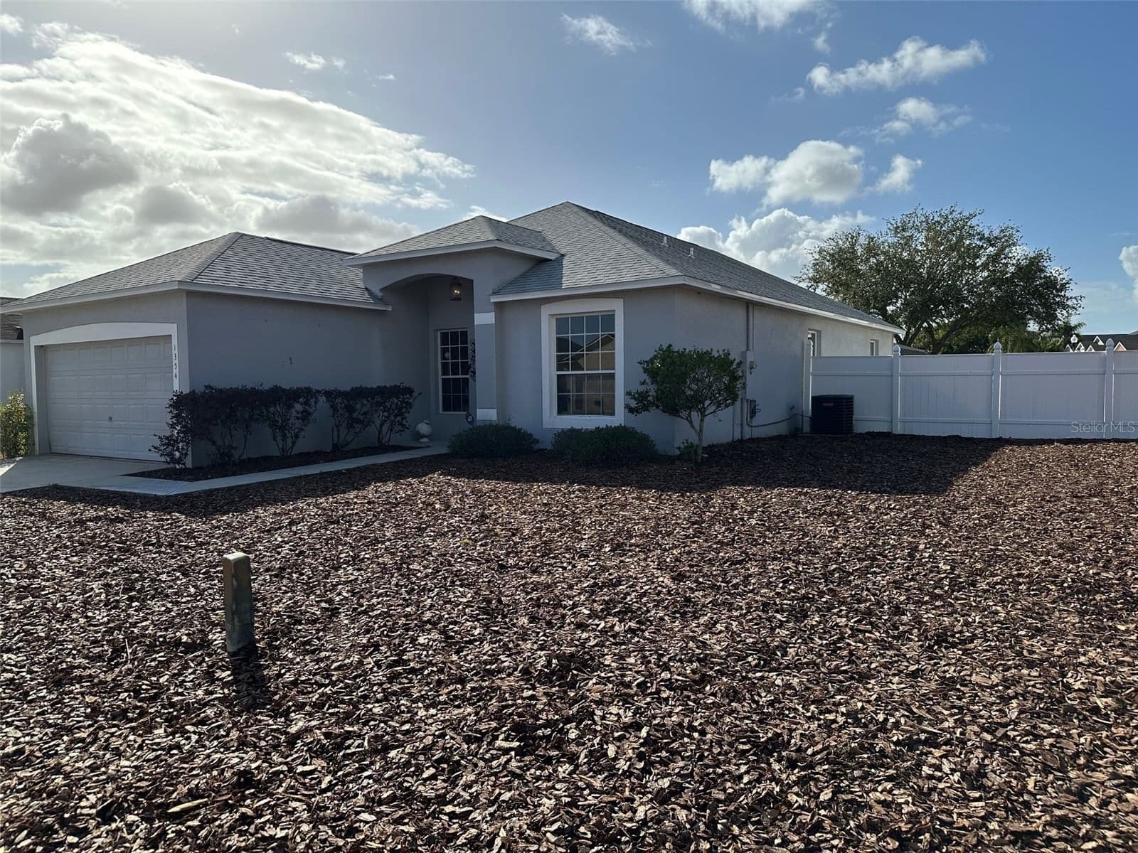 1354 KNOLLWOOD 2