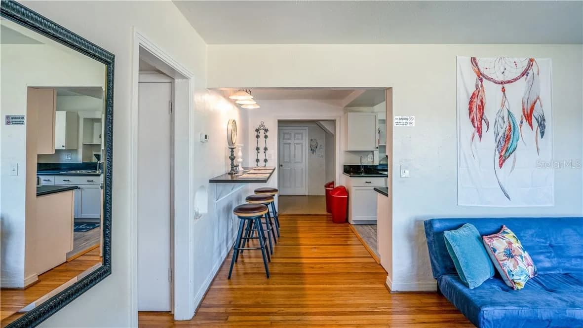 2014 NEWMAN Street, Orlando, FL 32803 3