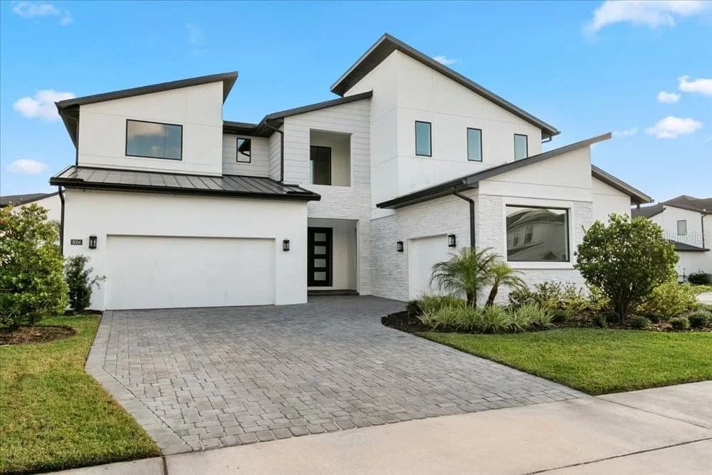 9004 SANTORINI Drive, Orlando, FL 32827 2