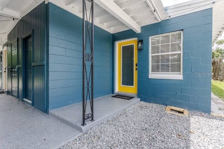 511 SAN JUAN Boulevard, Orlando, FL 32807 3