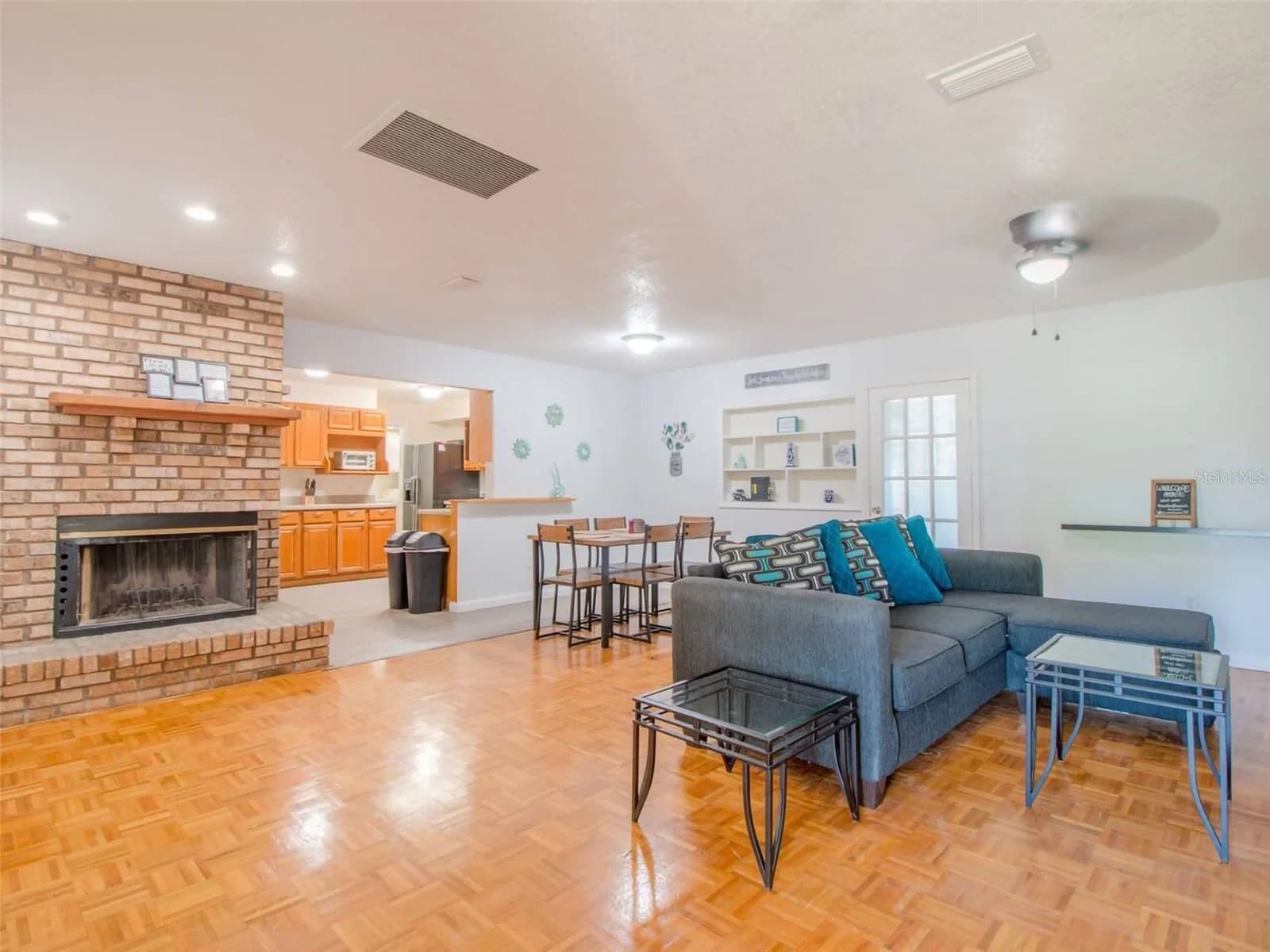 4401 LENMORE Street, Orlando, FL 32812 3