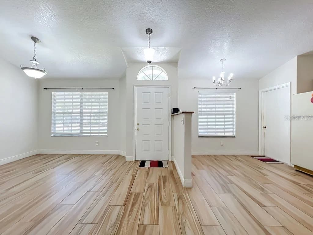 8818 RESERVATION Drive 5