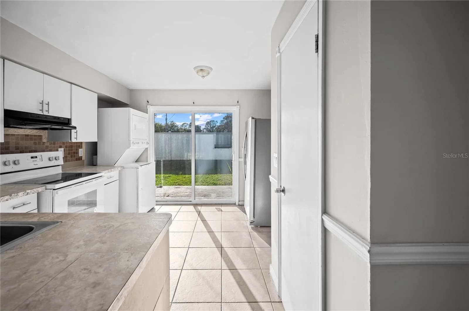 1896 CARALEE Boulevard #2 5