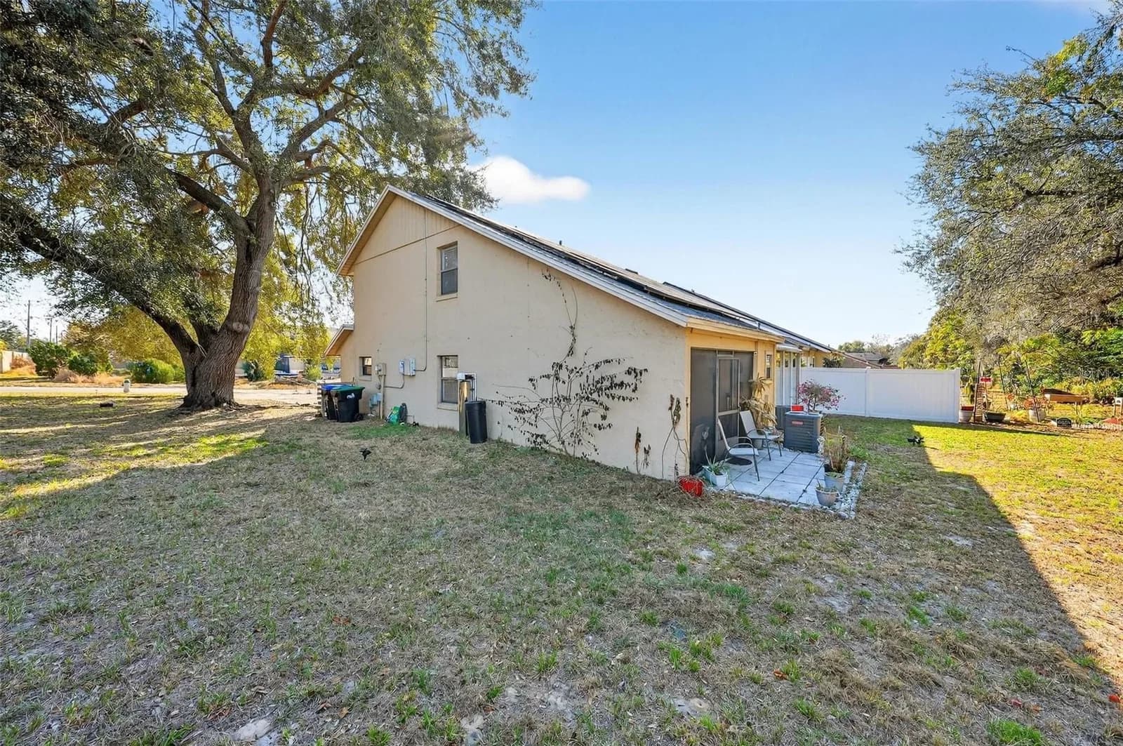 1300 WOODMAN Way, Orlando, FL 32818 3