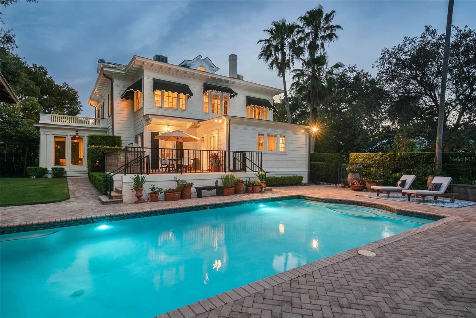 705 DELANEY Avenue, Orlando, FL 32801 2