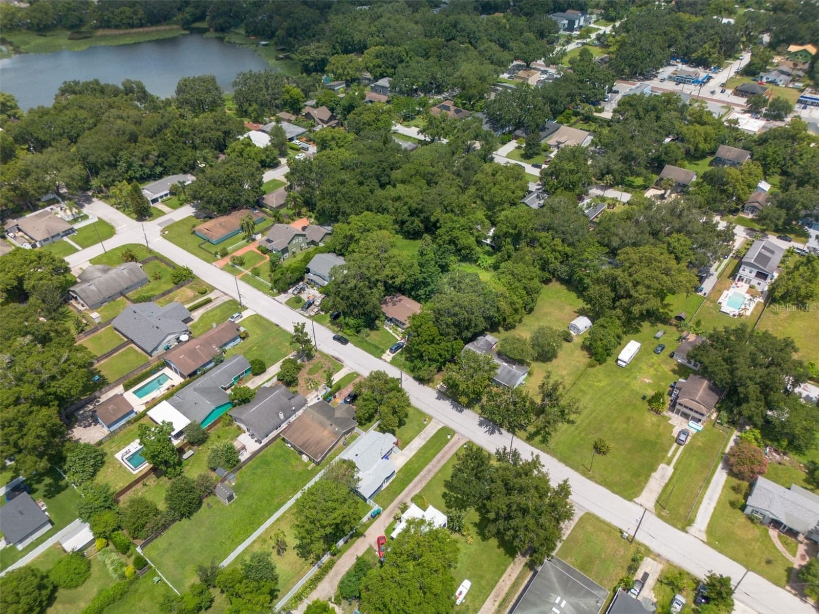 CARLTON Drive 5