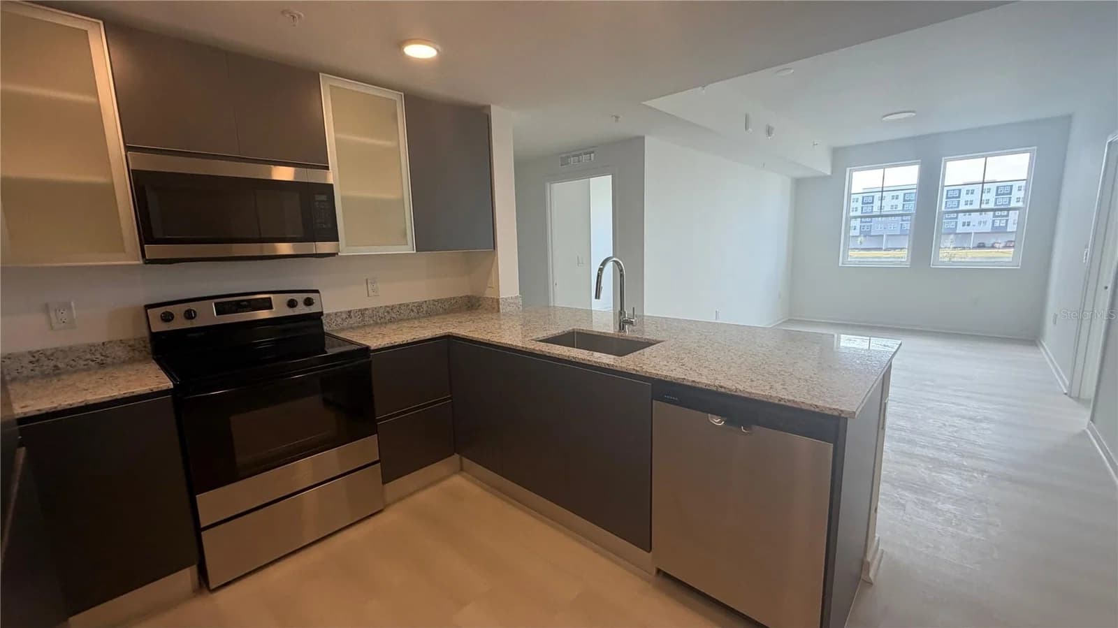5587 MILLENIA Boulevard #213 5