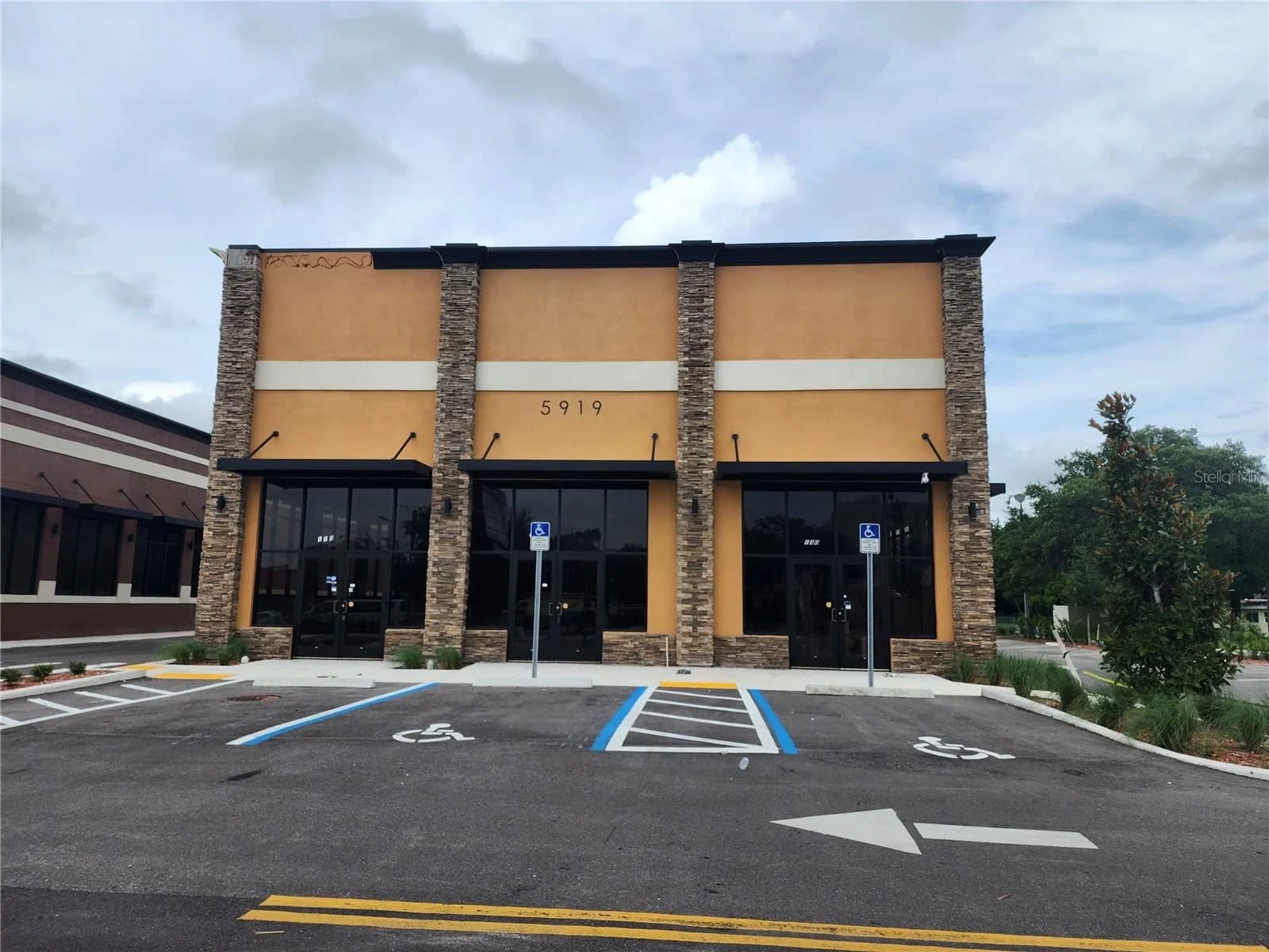 5919 ORANGE BLOSSOM TRAIL Trail #110, Orlando, FL 32809