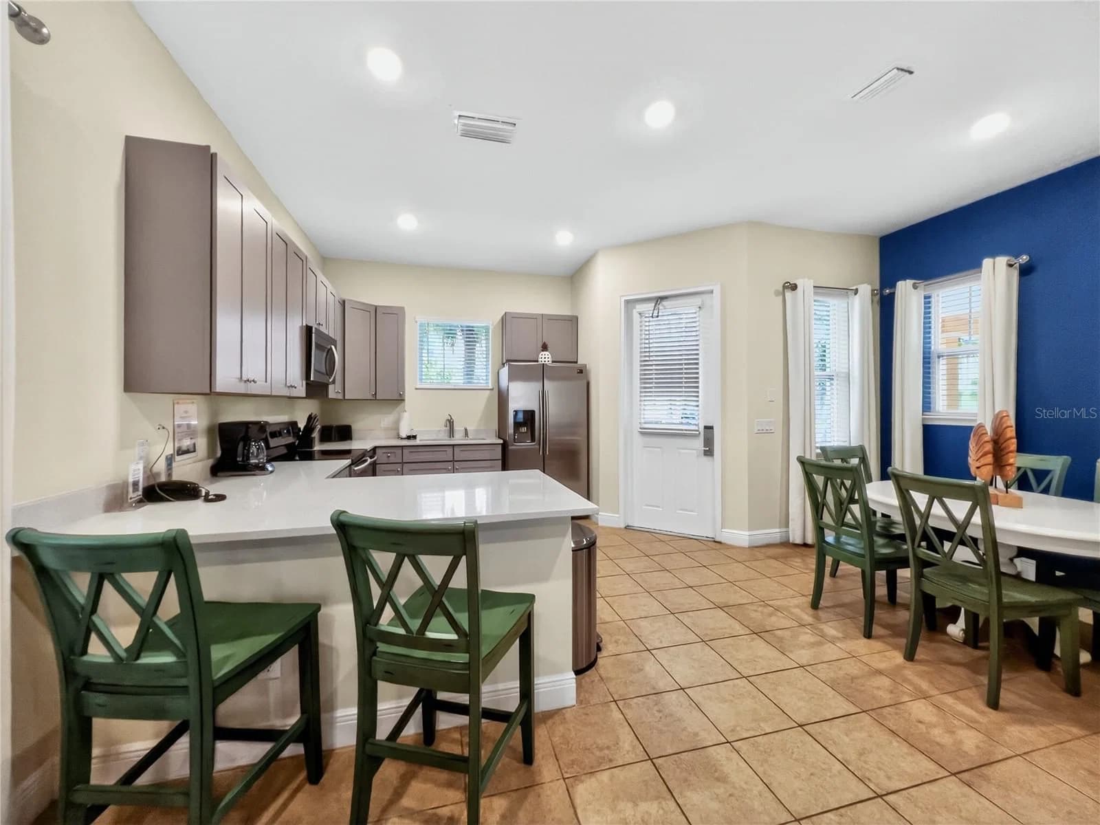 8056 DREAMSICLE, Kissimmee, FL 34747 3