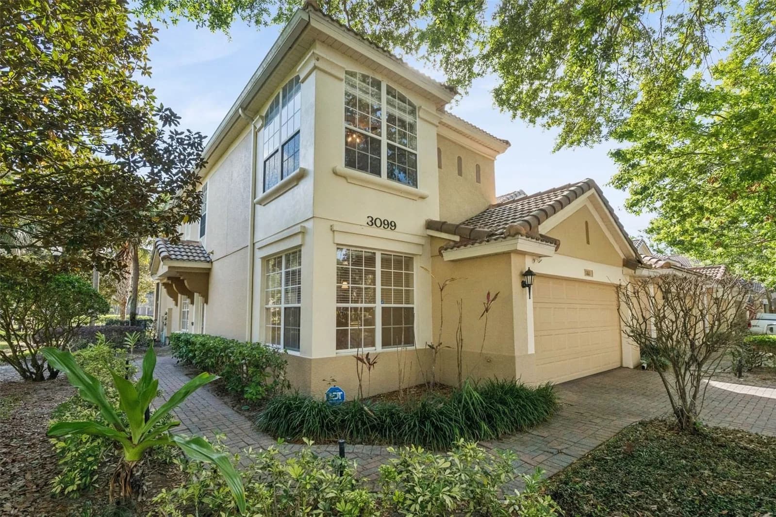 3099 METRO SEVILLA Drive #101, Orlando, FL 32835 2