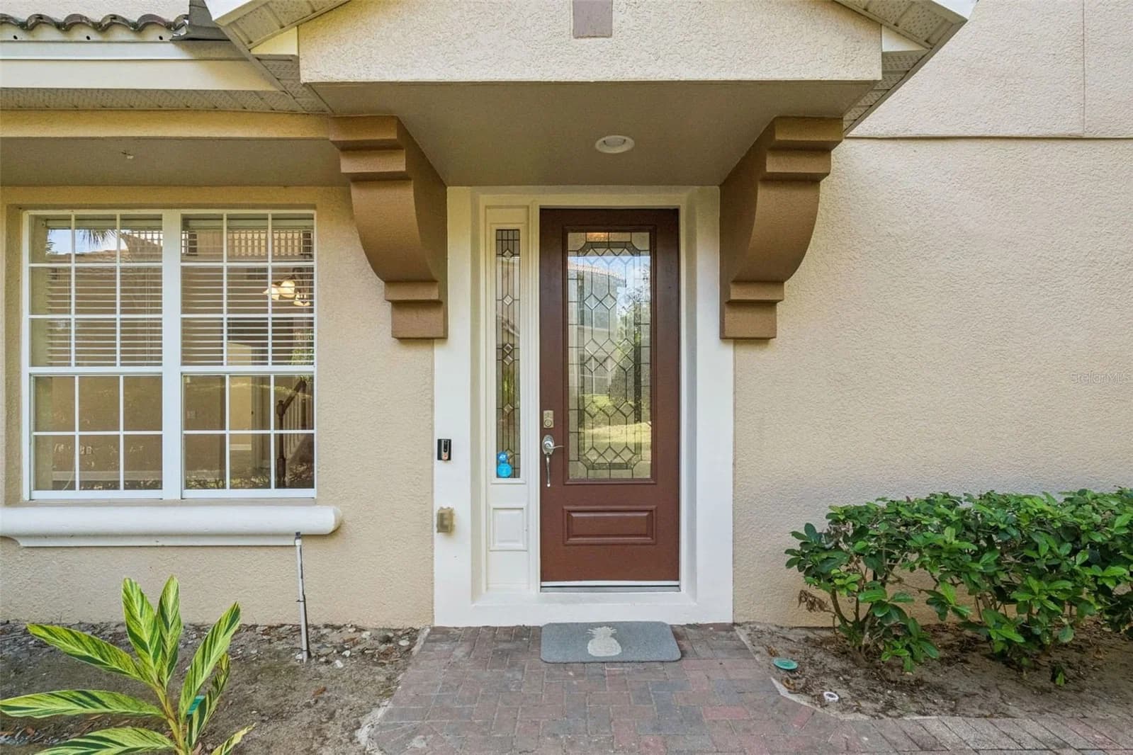 3099 METRO SEVILLA Drive #101 4