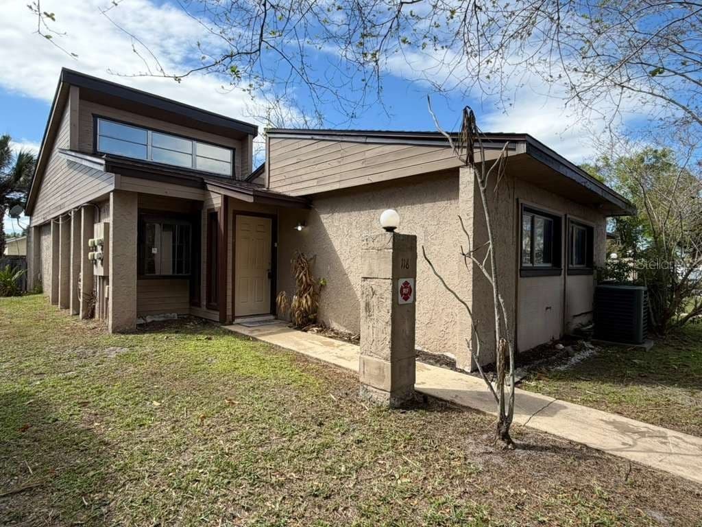 118 DAHLIA VILLAGE Circle #79, Orlando, FL 32807
