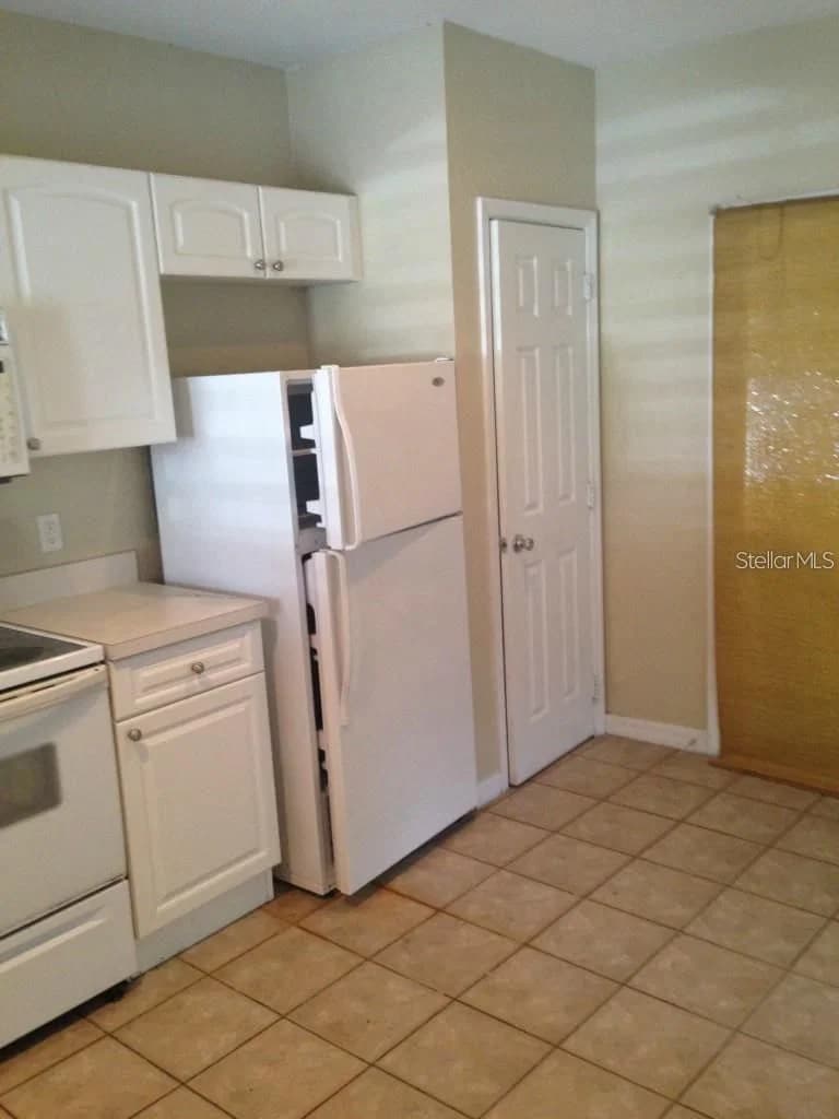 4214 PLANTATION COVE Drive, Orlando, FL 32810 3