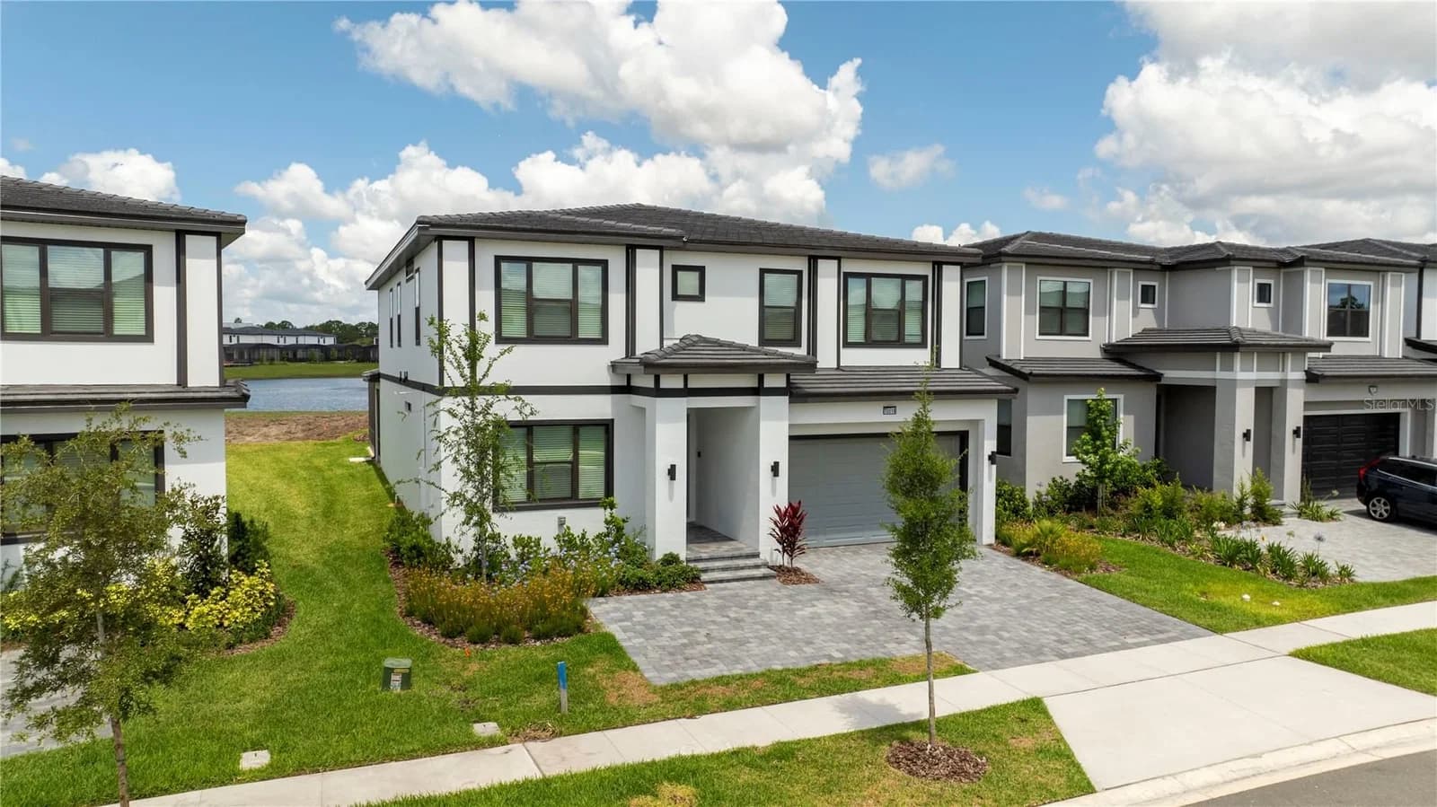 10018 VOYAGER Way, Orlando, FL 32821 2