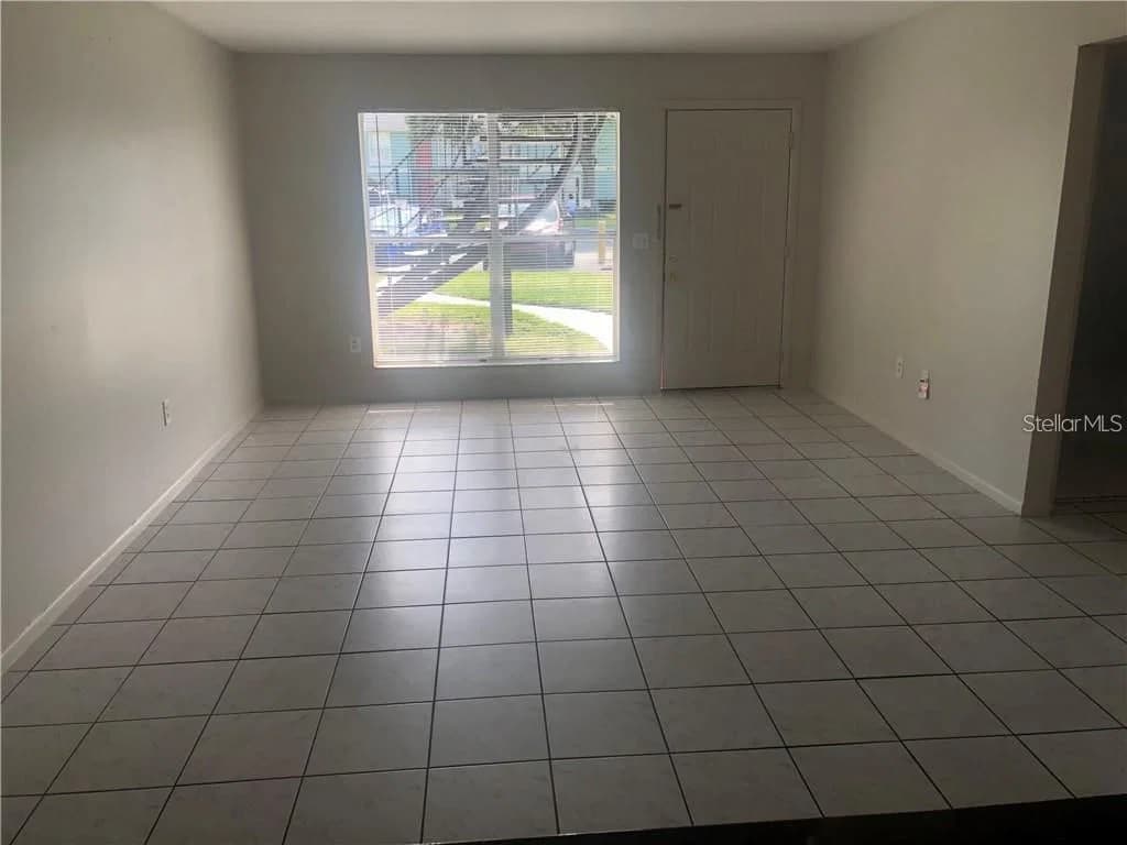 1896 CARALEE Boulevard #1, Orlando, FL 32822 2