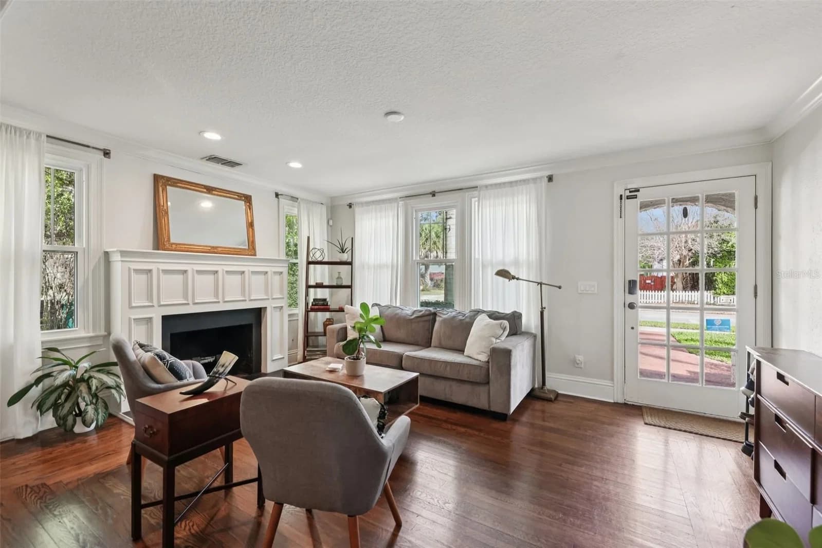 442 BRIERCLIFF Drive 5