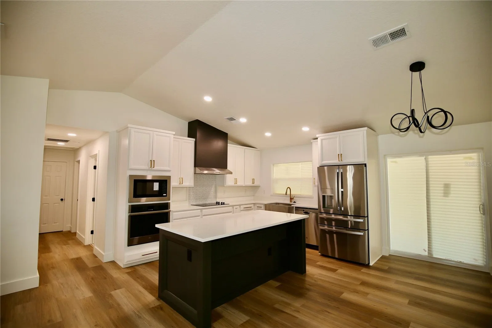 2235 WAUTOMA Place 4