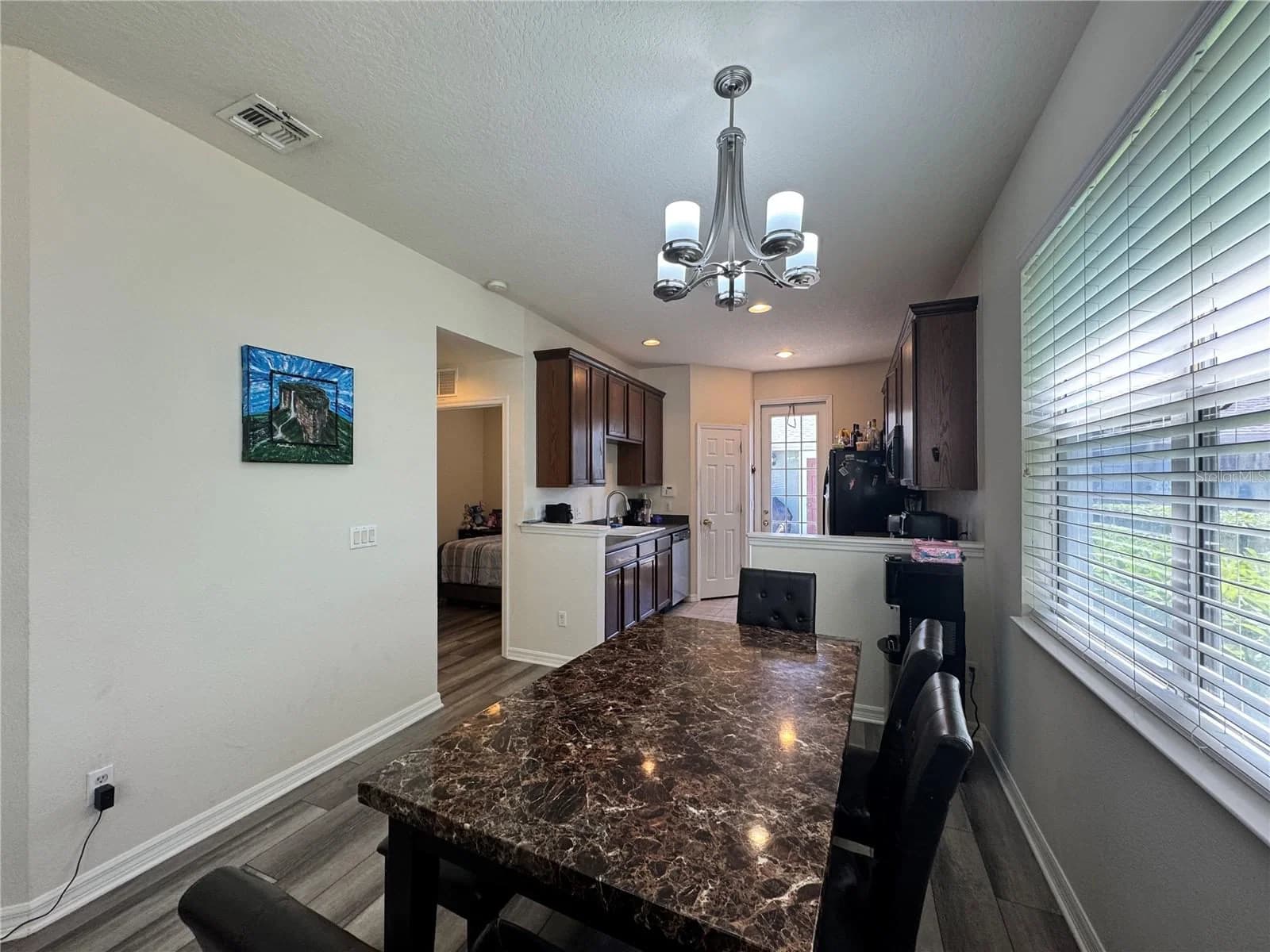 8484 LEELAND ARCHER Boulevard 5