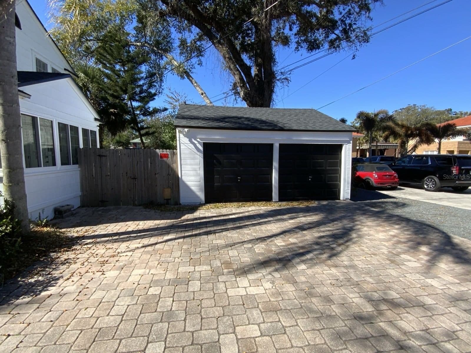 608 HIGHLAND Avenue, Orlando, FL 32801 2