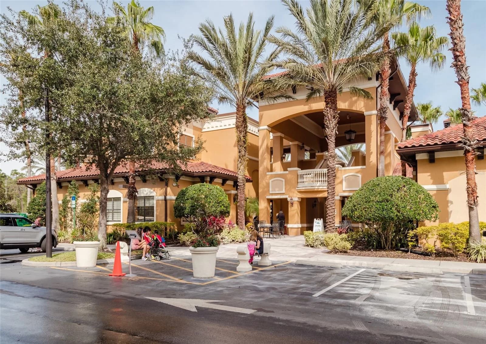 12527 FLORIDAYS RESORT Drive #605-E, Orlando, FL 32821 3