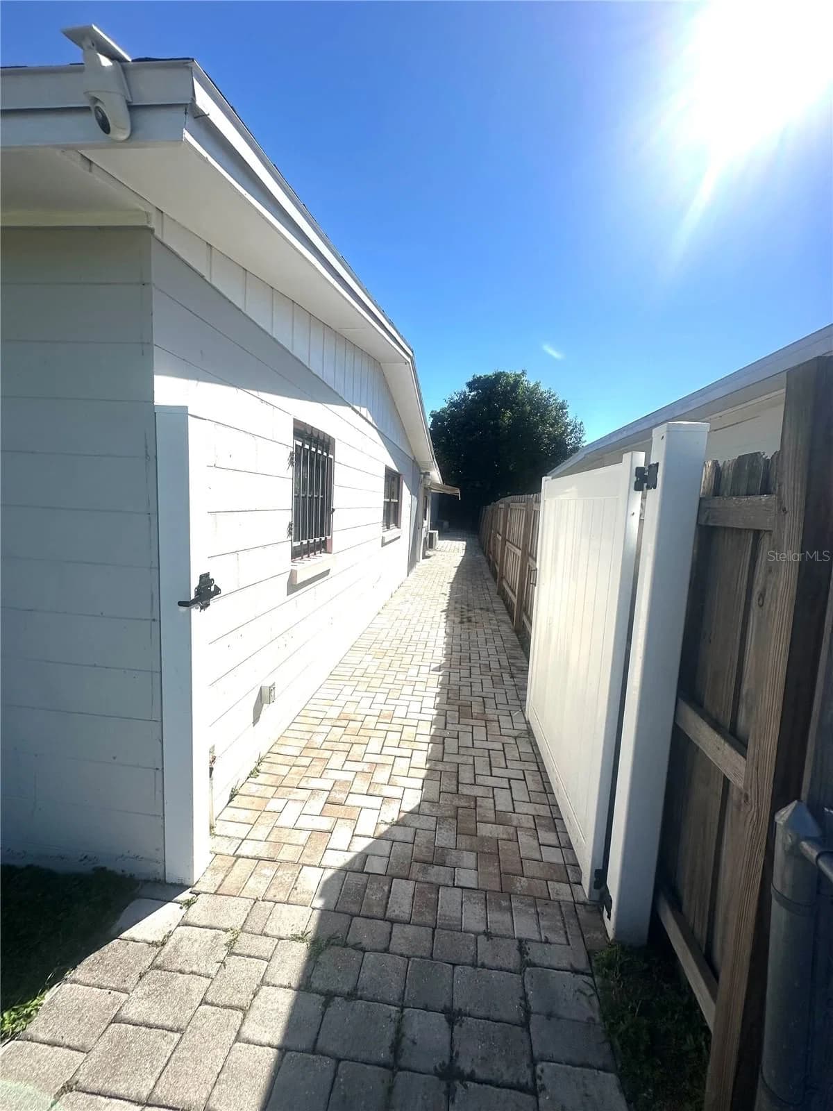 821 THALIA Drive, Orlando, FL 32807 3