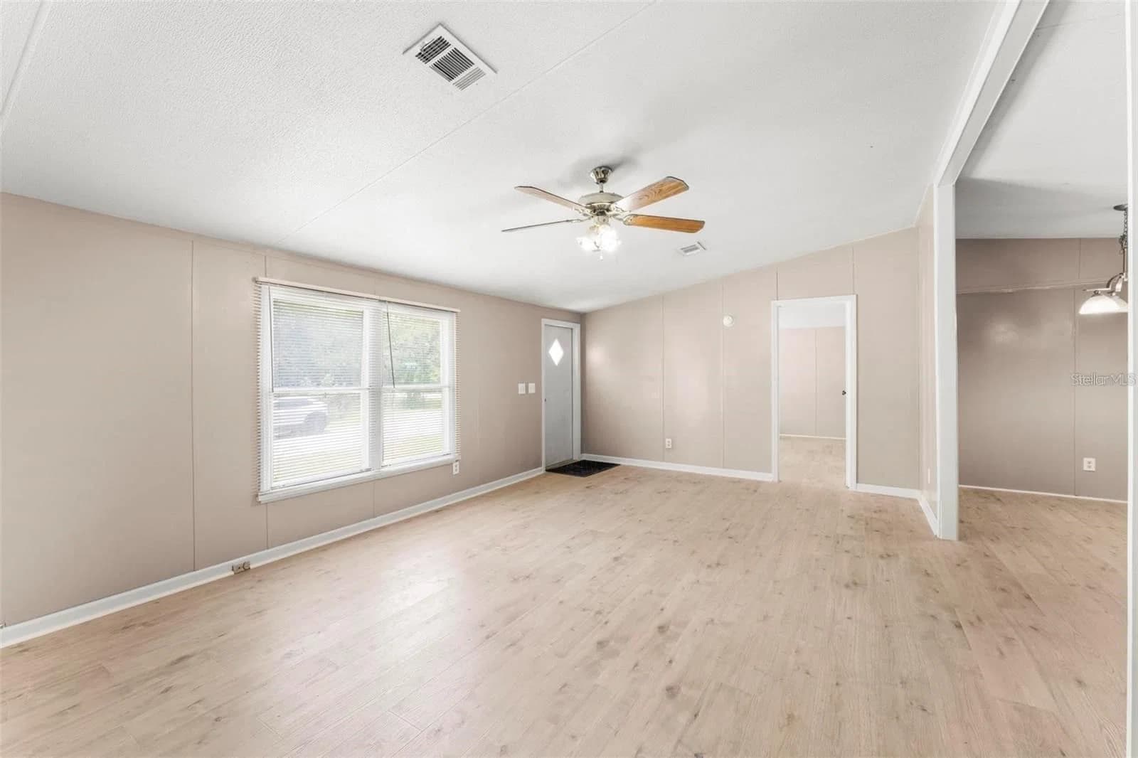 201 5TH Street, Orlando, FL 32833 3