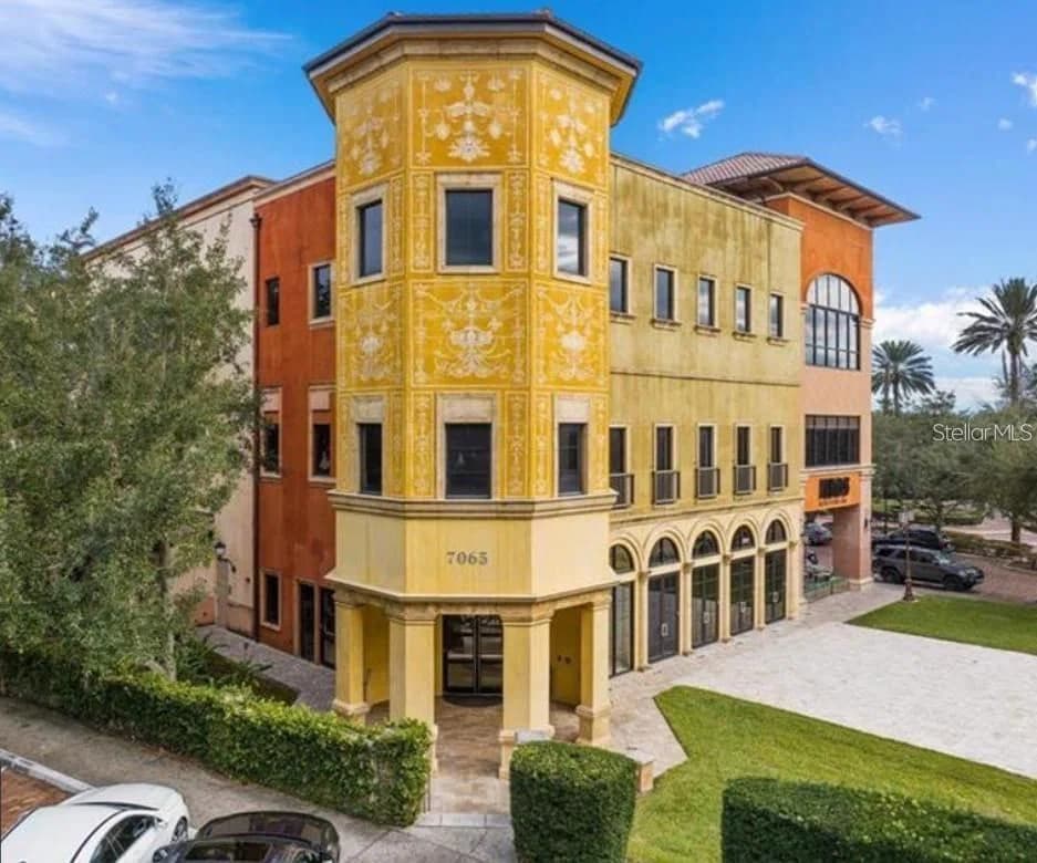 7065 WESTPOINTE Boulevard #305, Orlando, FL 32835