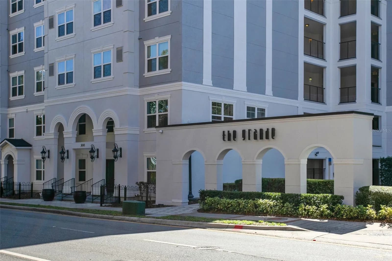 204 SOUTH Street #6057 4