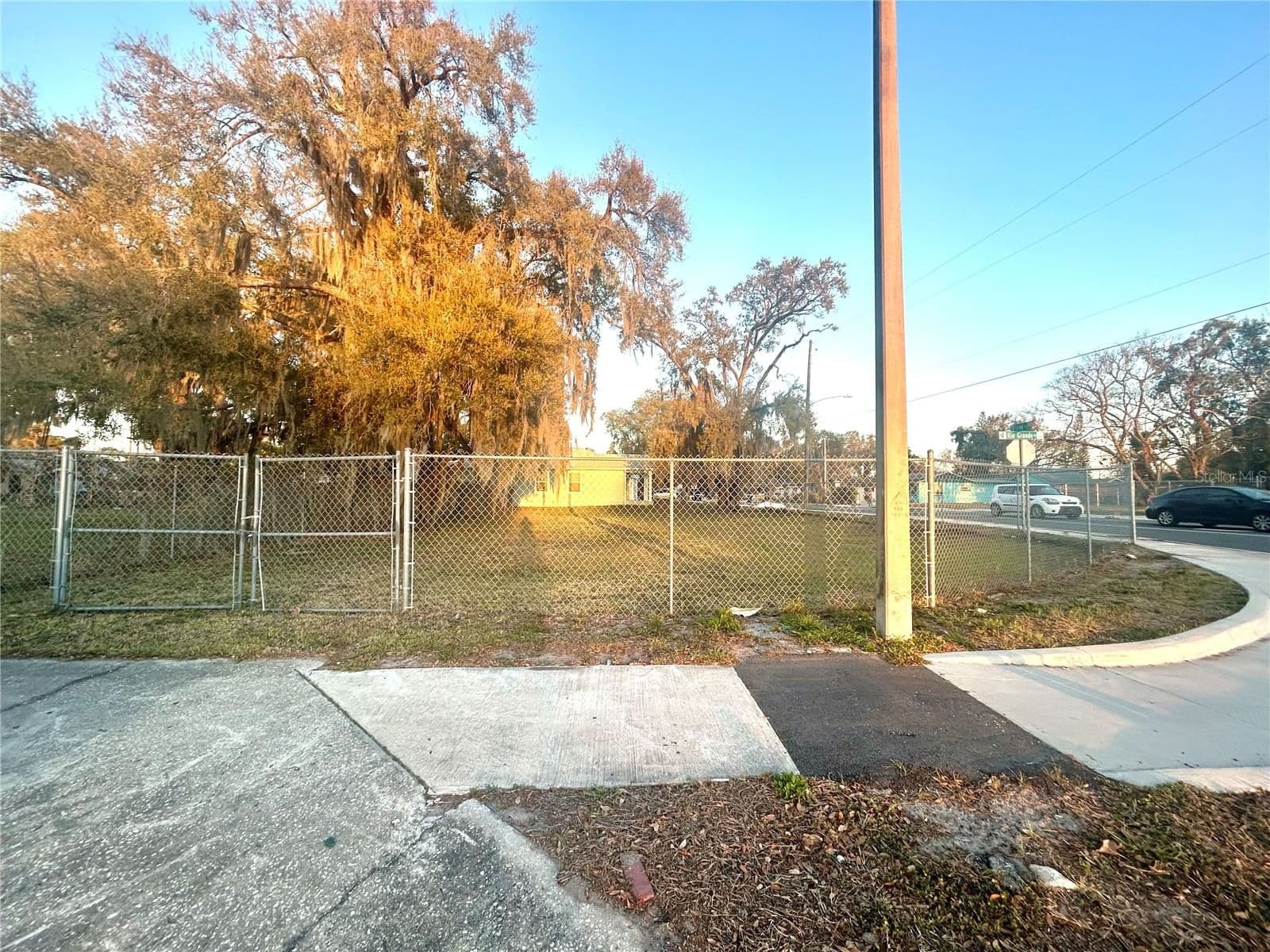 2035 RIO GRANDE Avenue, Orlando, FL 32805 3