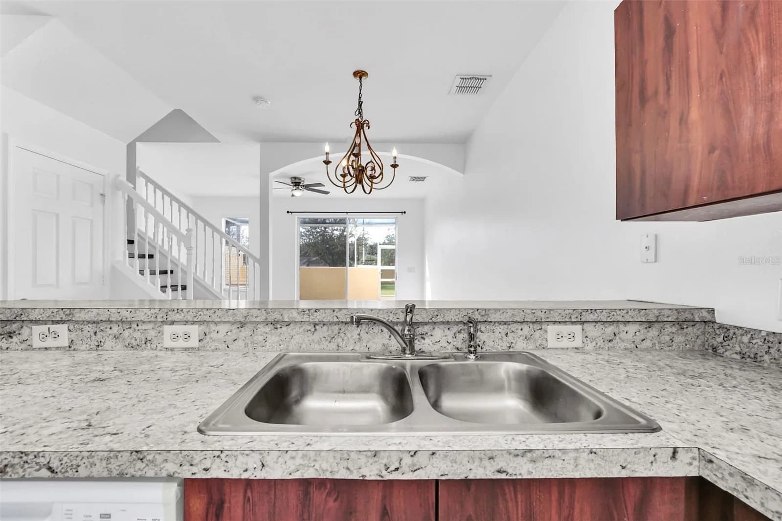 1160 BEACH, Kissimmee, FL 34746 3