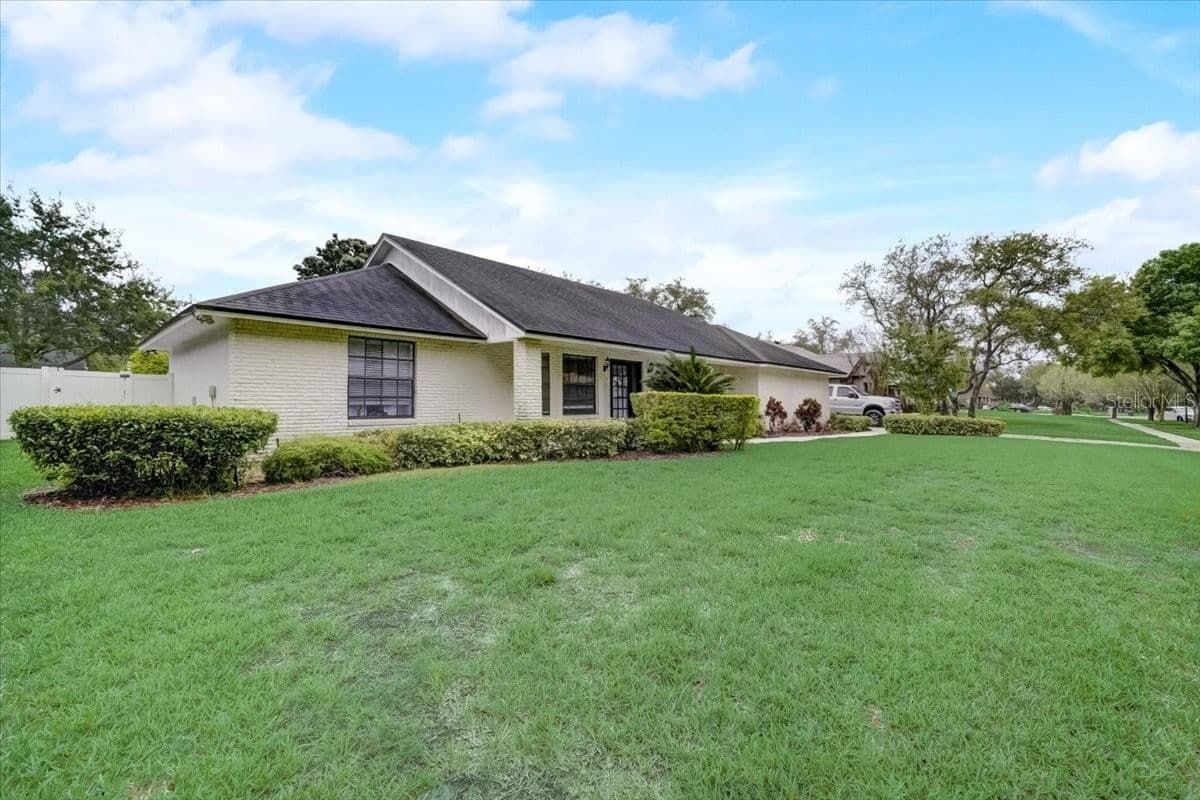 7233 BRANCHTREE Drive, Orlando, FL 32835