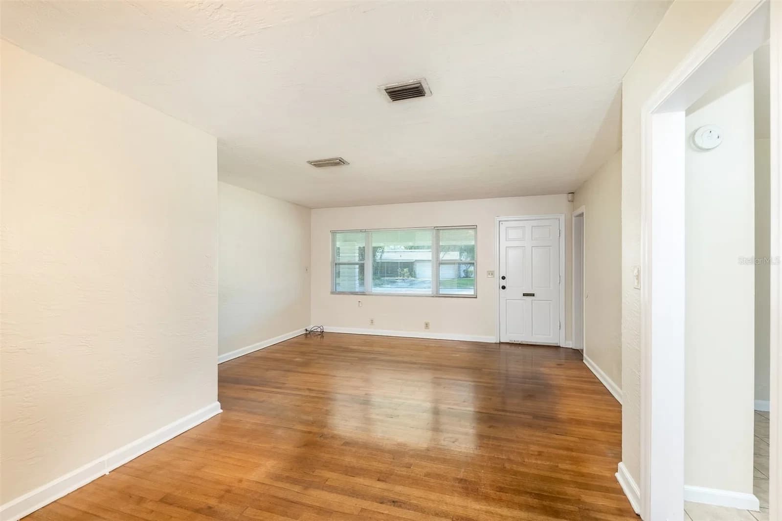 519 VERN Drive 5