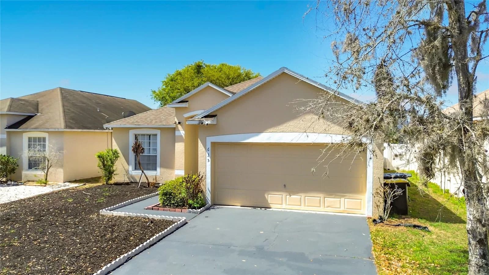 635 KNOLLWOOD 4