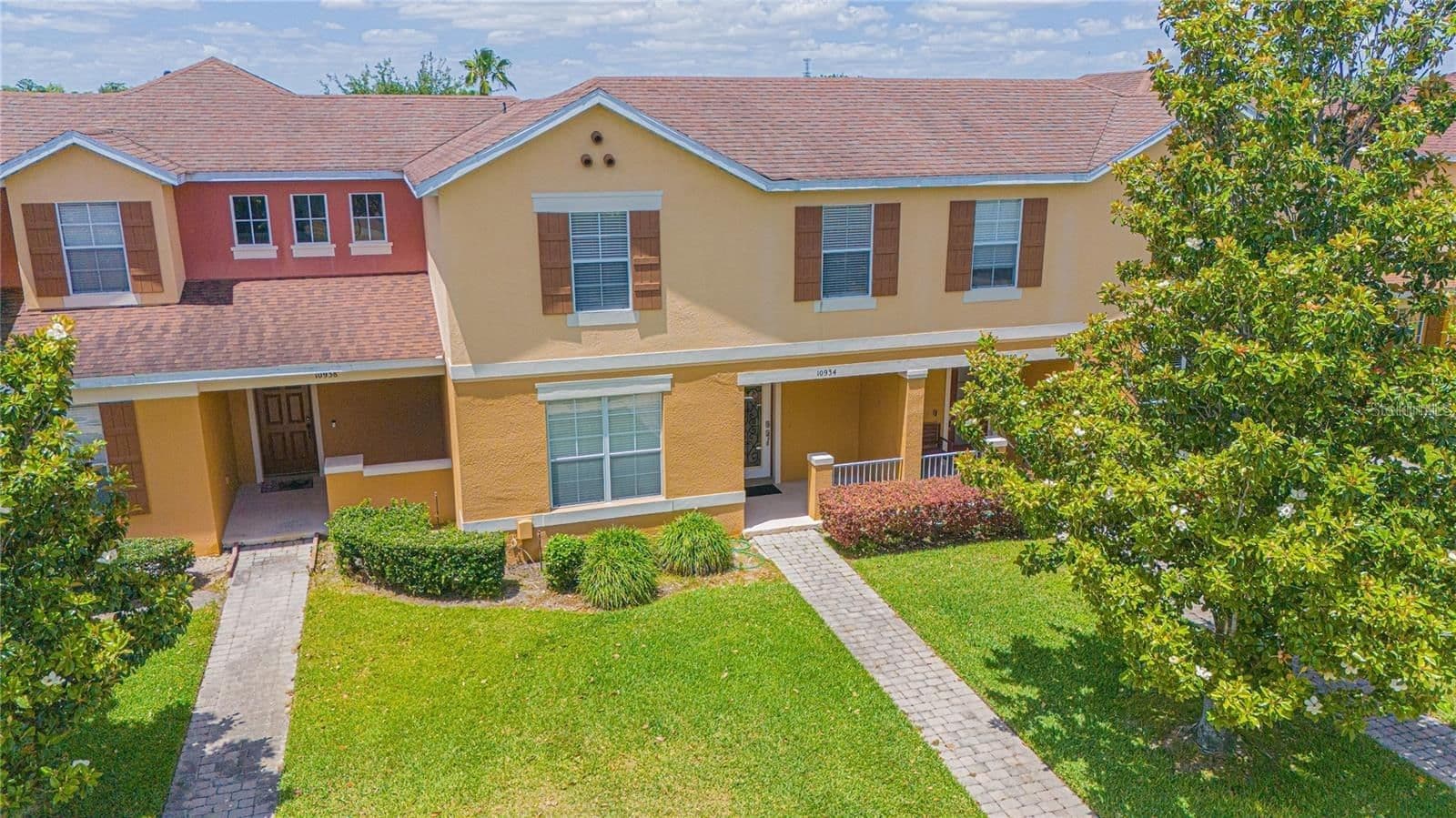 10934 SAVANNAH LANDING Circle, Orlando, FL 32832 3