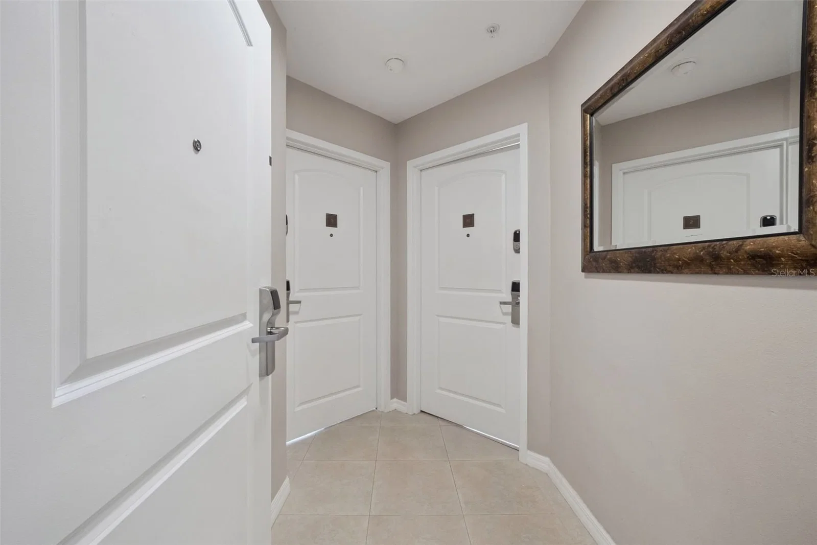7395 UNIVERSAL Boulevard #1205, Orlando, FL 32819 3