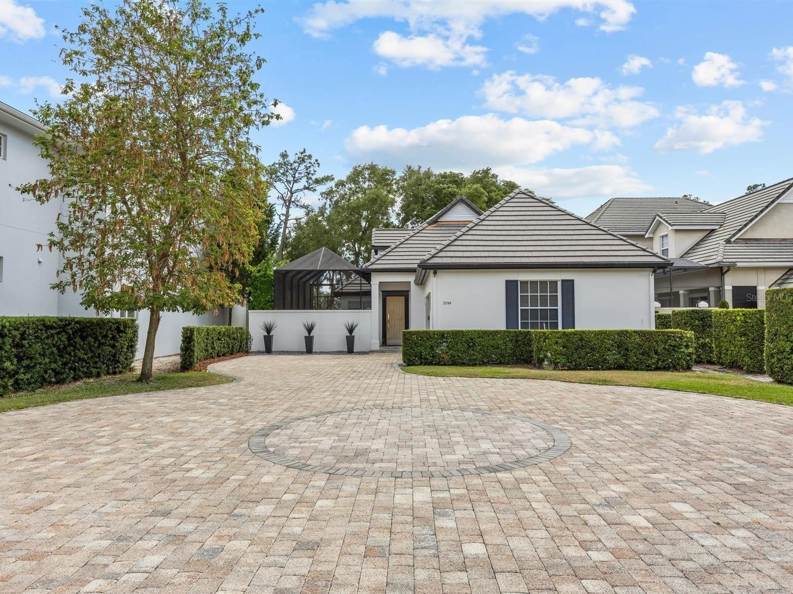 9744 COVENT GARDEN Drive 4