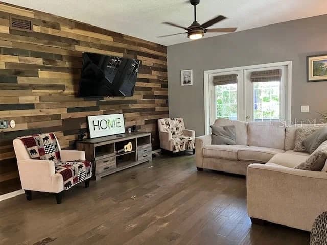 14202 NELL Drive, Orlando, FL 32832 2