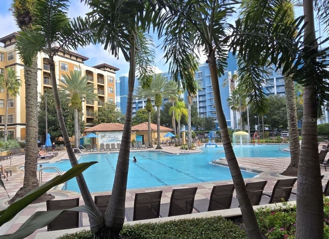 12556 FLORIDAYS RESORT Drive #A-201, Orlando, FL 32821 3