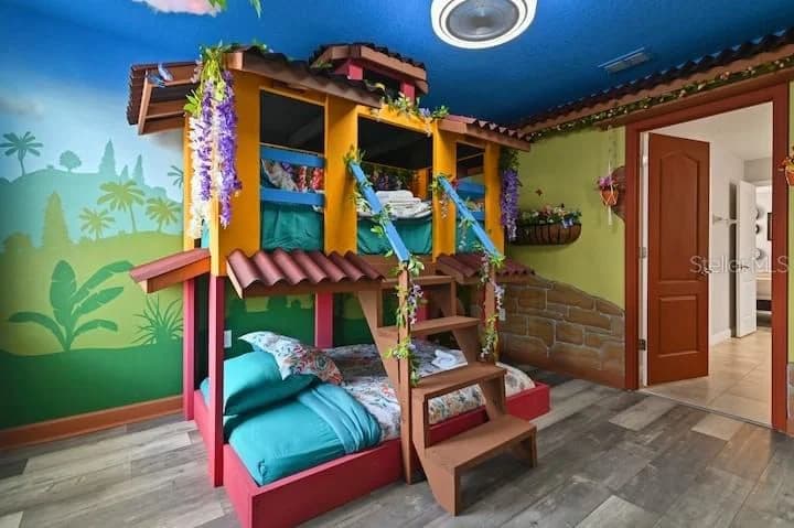 1455 BELLE TERRE 5