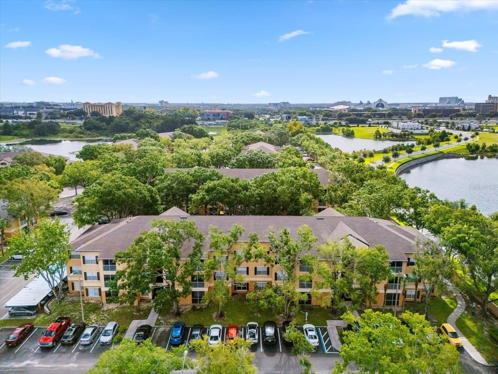 7606 PISSARRO Drive #104, Orlando, FL 32819
