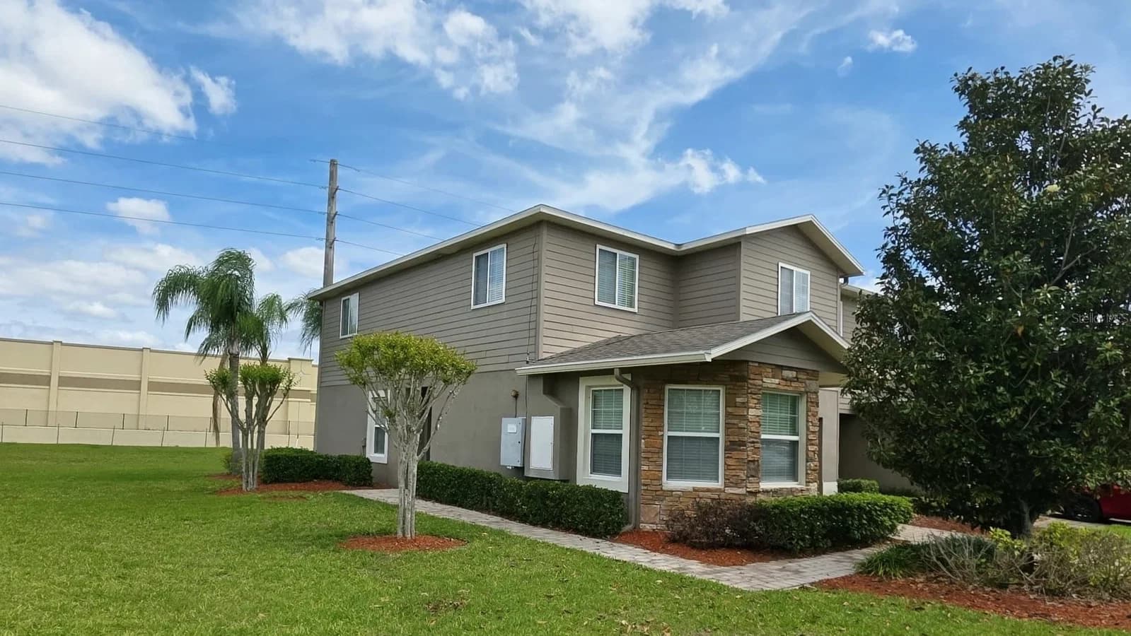 1861 CHATHAM PLACE Drive, Orlando, FL 32824 2