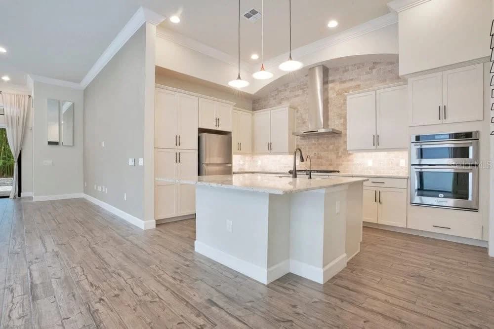 8394 VIA VITTORIA WAY 5