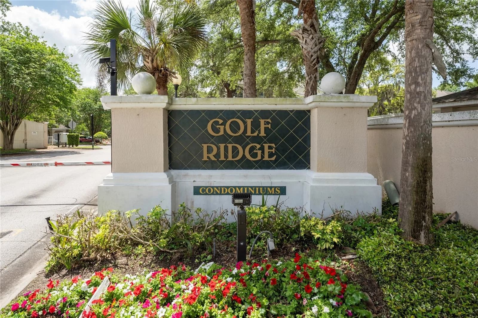 1212 HIAWASSEE Road #525, Orlando, FL 32835 2