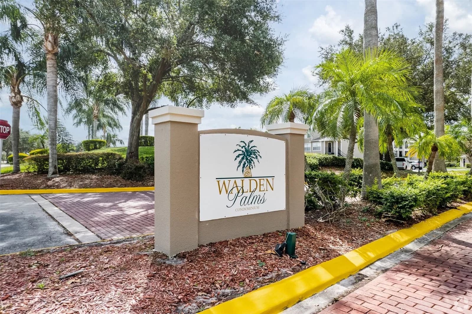 4760 WALDEN Circle #5-31, Orlando, FL 32811 3