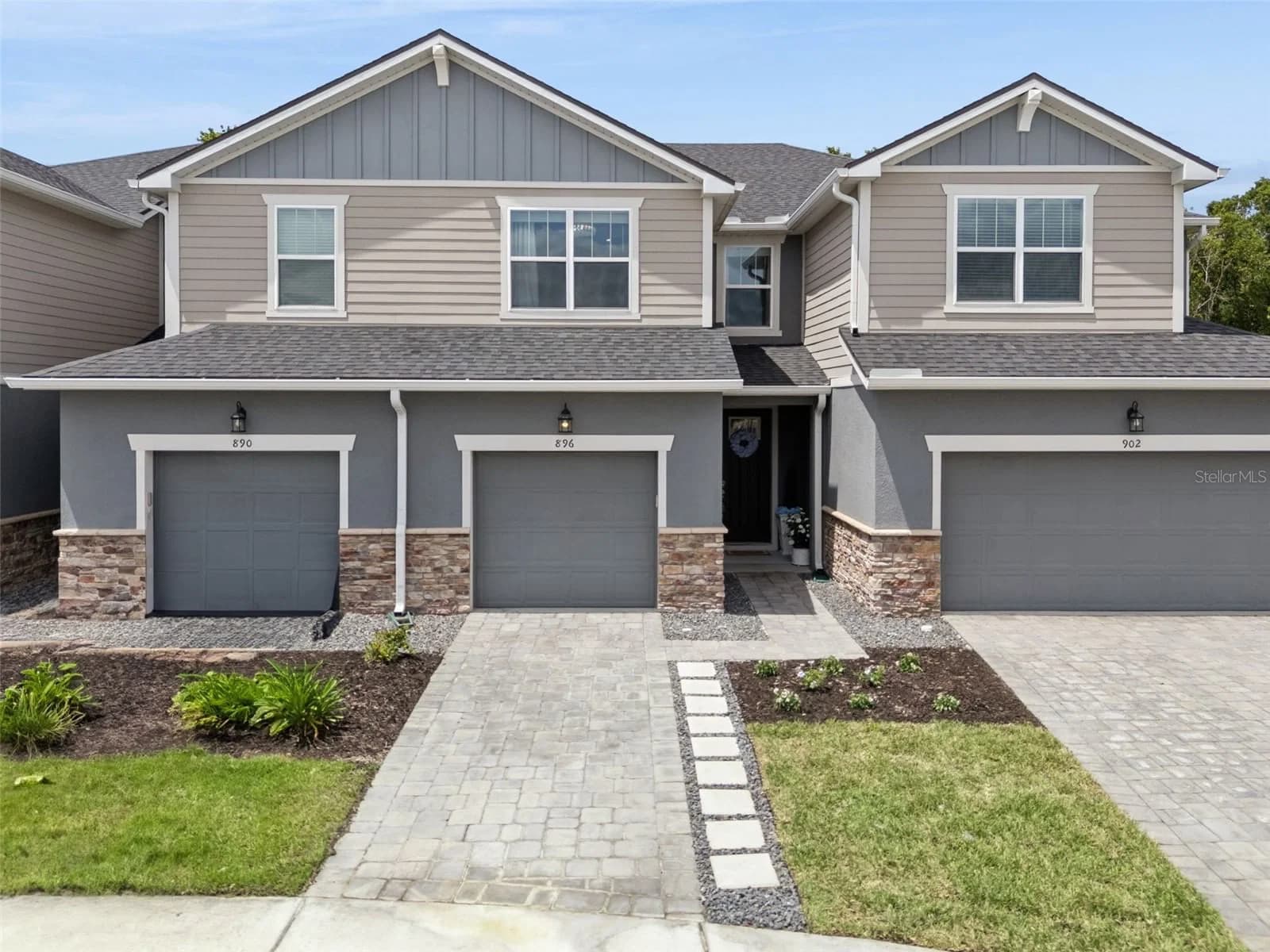 896 SPRING PALMS Loop, Orlando, FL 32828