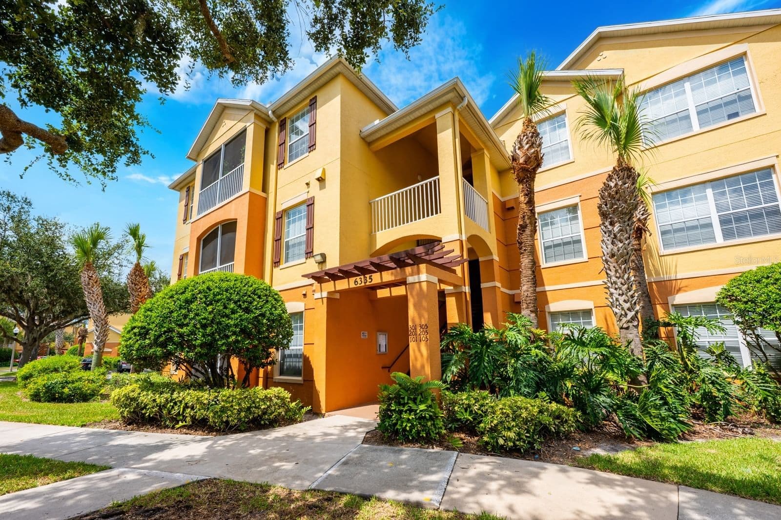 6335 CONTESSA Drive #301, Orlando, FL 32829