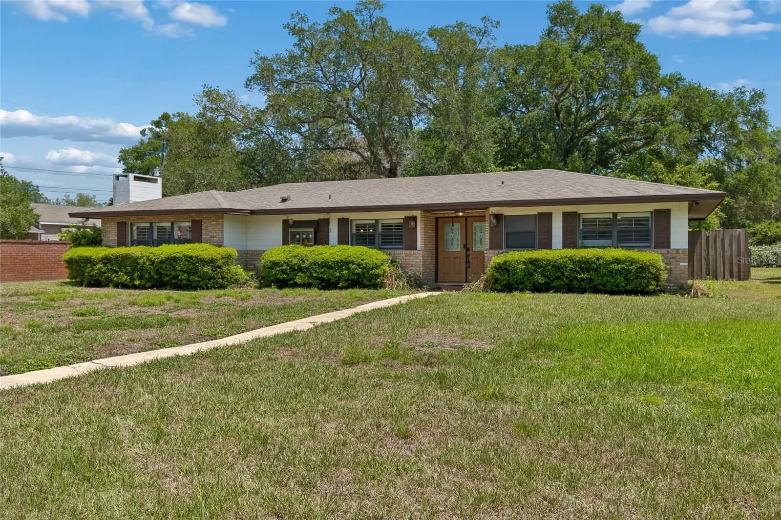 4801 BIG OAKS Lane, Orlando, FL 32806 3