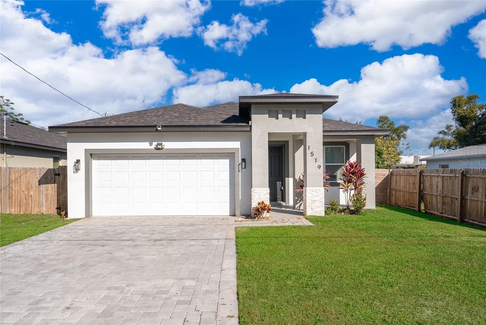 1519 INDIANA Street, Orlando, FL 32805 2
