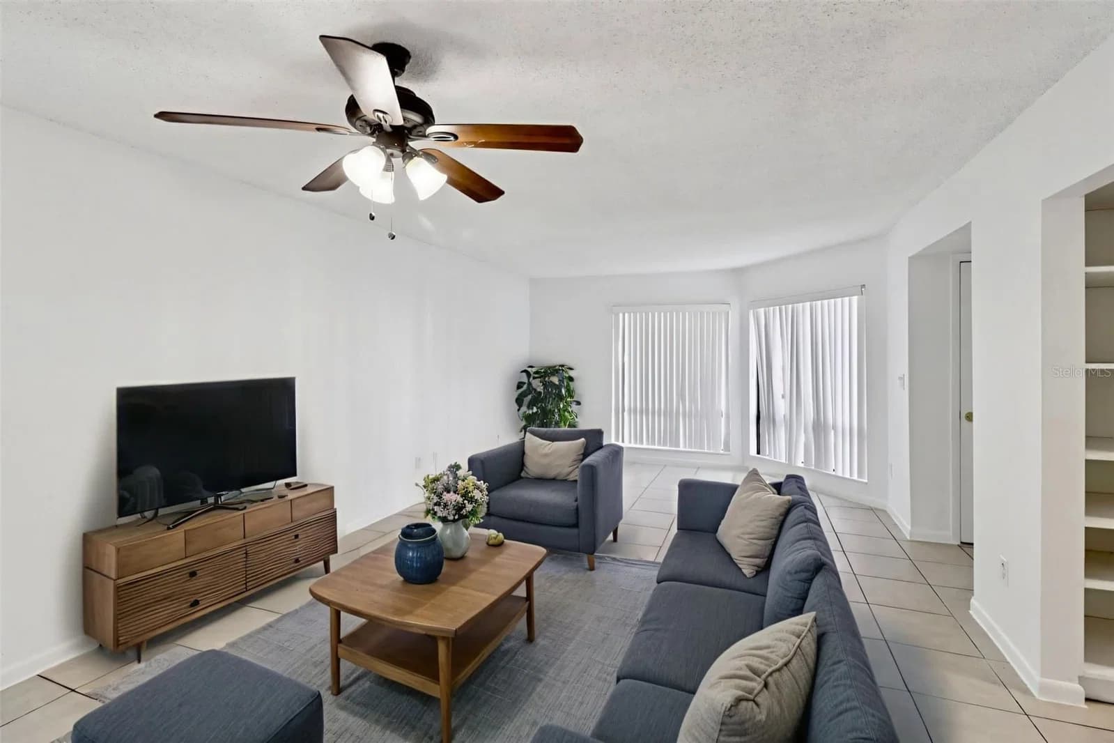 4369 AQUA VISTA Drive #16-C, Orlando, FL 32839 2